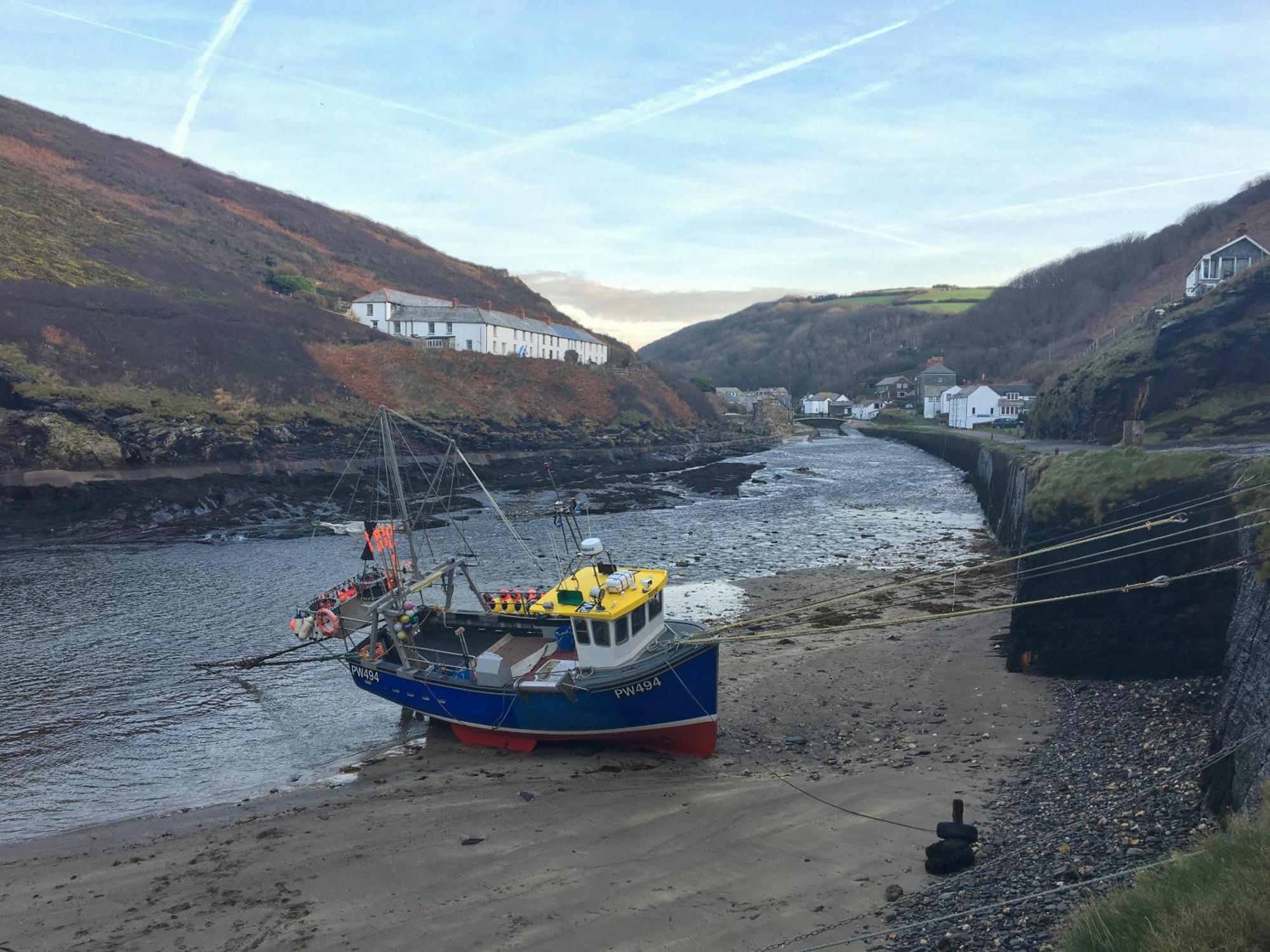 The Riverside Boscastle Bagian luar foto